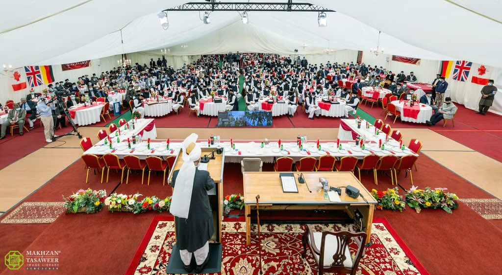 Press Ahmadiyya tweet media