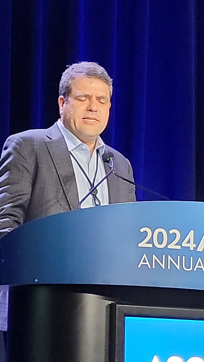 Brian Van Tine (@bvantine1) on Twitter photo <a href="/DKirschMDPhD/">David Kirsch, MD, PhD</a> just changed SOC for UPS at #ASCO24, a #SARC viral SARC32 go.l pembro <a href="/DKirschMDPhD/">David Kirsch, MD, PhD</a> just changed SOC for UPS at #ASCO24, a #SARC viral SARC32 go.l pembro