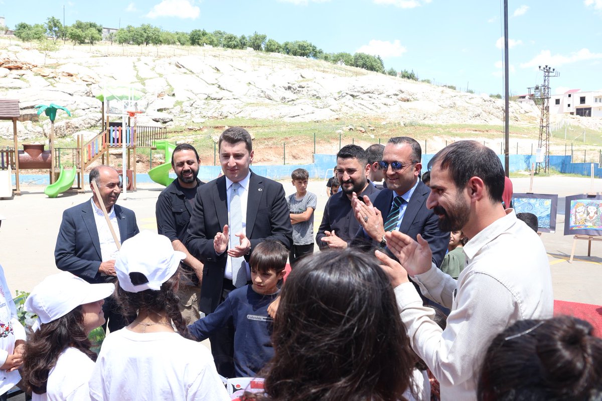 HazroMem's tweet photo. İlçe Kaymakamımız Sn. Doğukan KOYUNCU ve İlçe MEM Müdürümüz Sn.Uğur DOĞANER, Yazgı İmam Hatip Ortaokulumuzun düzenlediği TÜBİTAK Bilim Fuarına katıldılar...
@tcmeb
@Yusuf__Tekin
@aliihsansu_
@DogukanKoyuncu_
@Diyarbakirmem
@Murat4Kucukali
@ugurdoganer01
@HazroMem
@mustafaguven__ https://t.co/KzyDzBSdZo