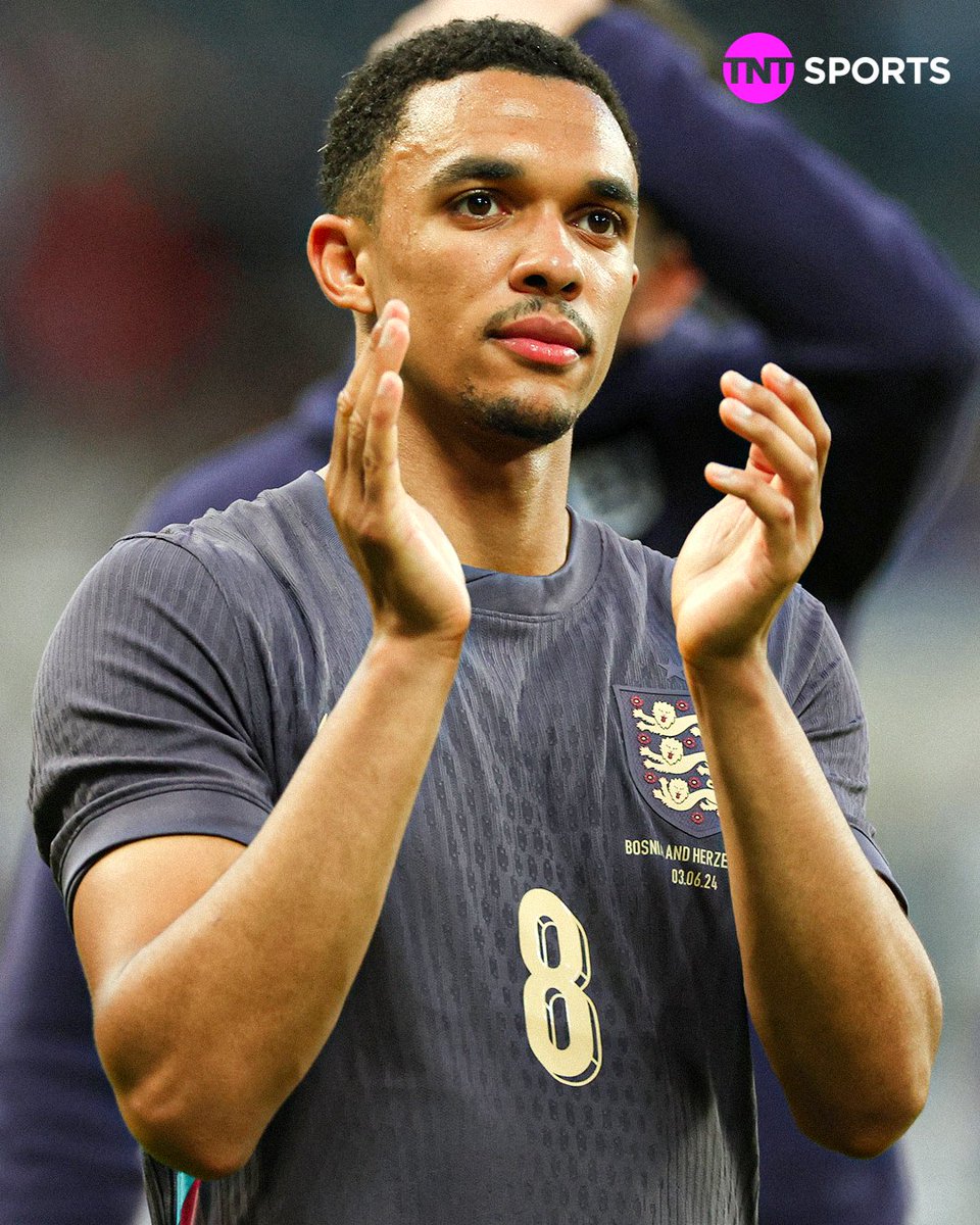 footballontnt's tweet photo. Trent Alexander Arnold vs. Bosnia and Herzegovina:

■ Most passes (90)
■ Most crosses (7)
■ Most long balls (7)
■ Most chances created (5)

And a goal to top it off. Pulling the strings 🧵 https://t.co/6F2wR1chCw