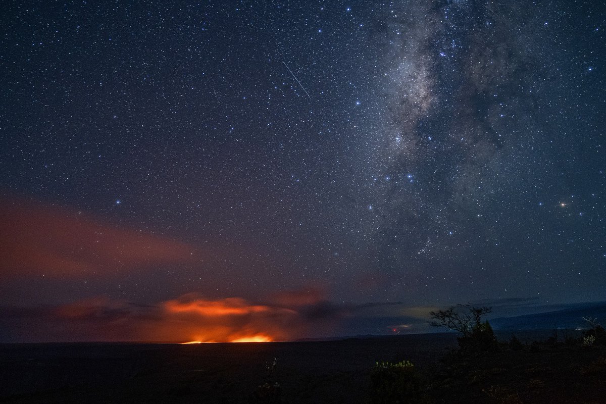 Volcanoes_NPS's tweet photo. Kīlauea began to erupt @ 12:30 a.m. on Mon., June 3, in a closed area of Hawai'i Volcanoes National Park.

Due to the remote, unpredictable nature of the fissure eruption, temporary closures are in place:

https://t.co/B4wXnJq5dj https://t.co/jaZWK28gHe