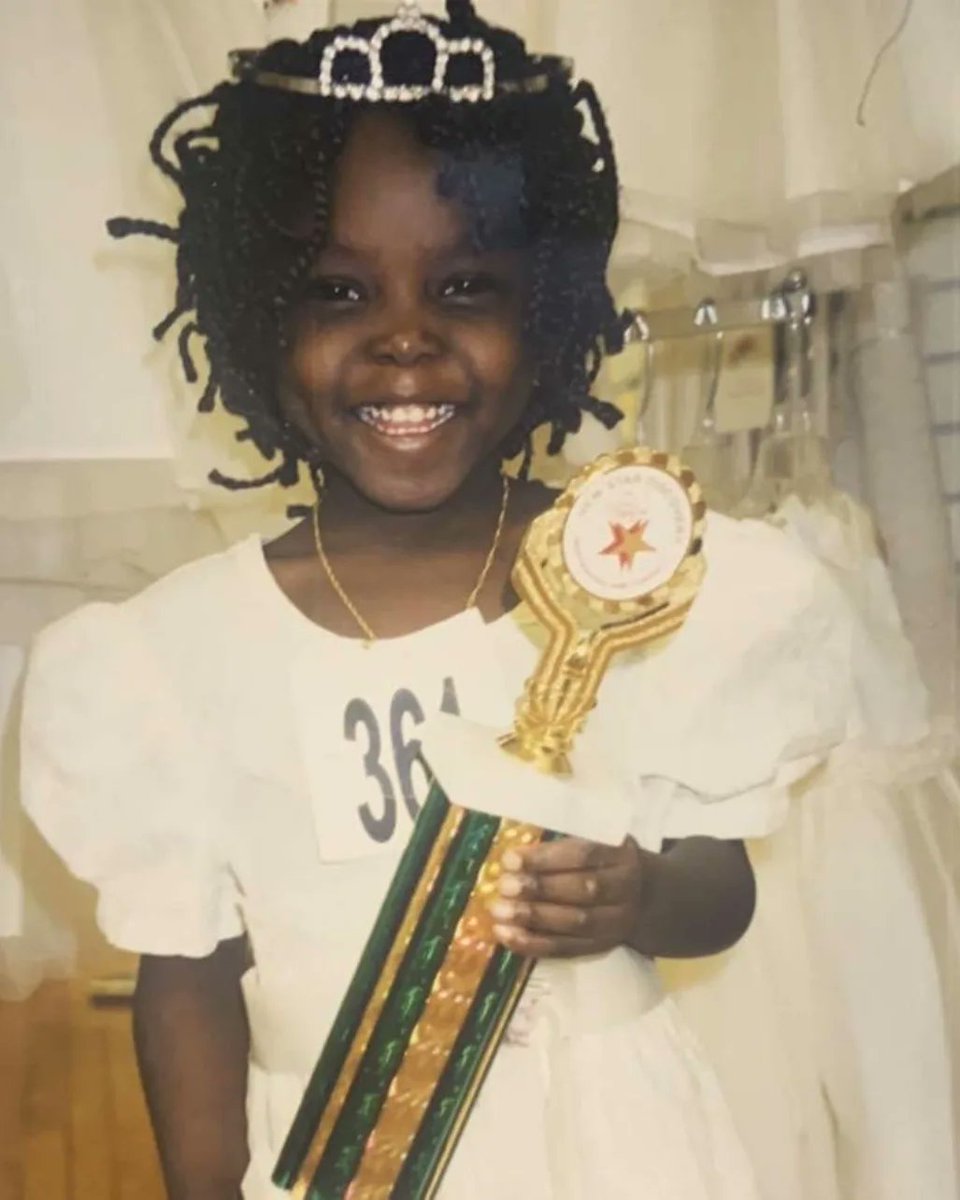 misssdusa's tweet photo. Introducing myself as Miss South Dakota USA 2024! From my first pageant at age 4 to this moment, my journey has been transformative. Once shy, I've blossomed into the woman I am today. Thrilled to inspire girls everywhere and chase dreams! 
 #Inspiration #misssdusa #missusa https://t.co/bMCbohEztZ