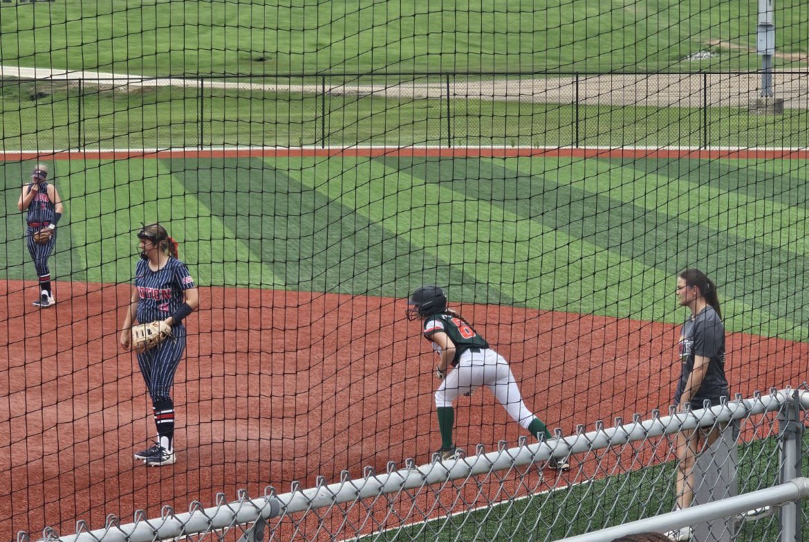 _Abby_Fisher6's tweet photo. Kicking off the season at our first tournament at the Holmes Community College Invitational Showcase!
@Msmagicsb 
@ValireaSentelle
@hccsoftball
@TraeEmbry 
@Coach_HEmbry 
@CoastRecruits 
@SBRRetweets https://t.co/ZwOeTpNIFT