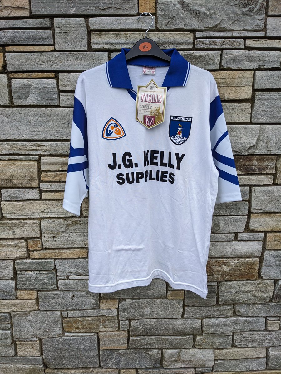 CLUBPASSION2020's tweet photo. 1998 @monaghangaa BNWT 😲 don't see theses everyday 😁 https://t.co/5tQ6FXlUY0