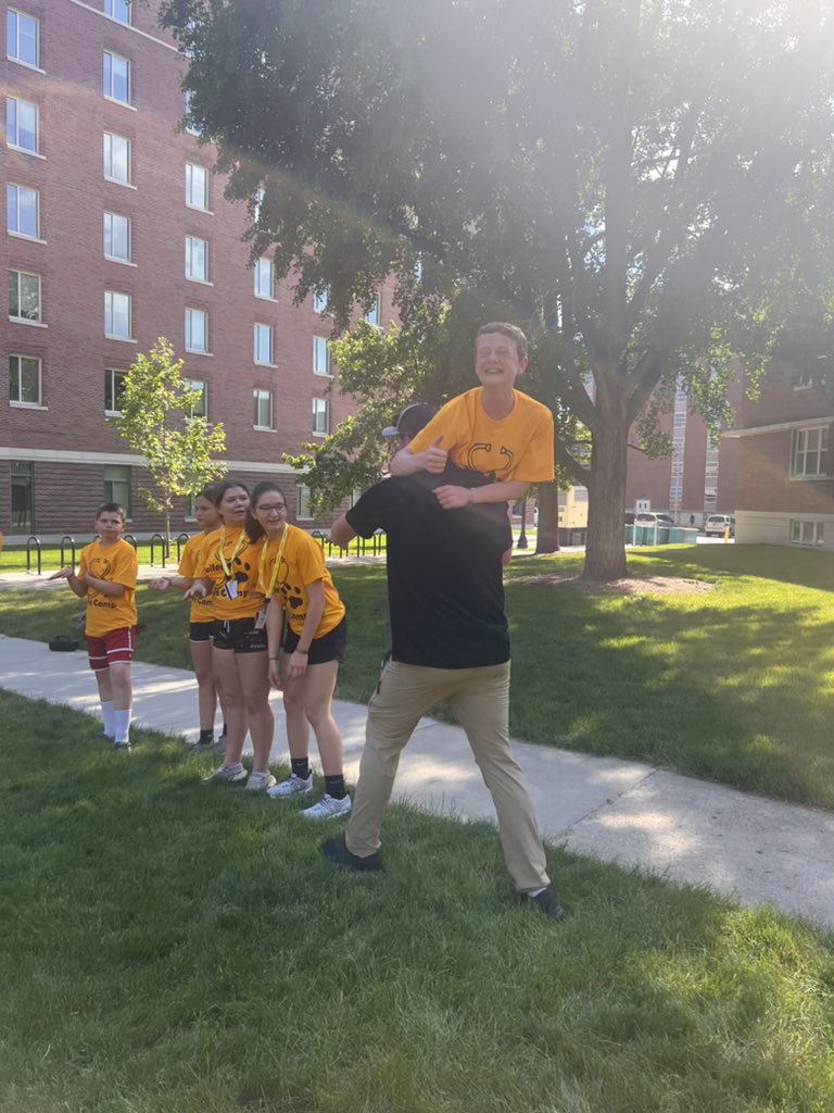 BoilerVetCamp's tweet photo. Mess with the bull you get the horns with the head counselor. Bob from #teampig got picked up #havingtoomuchfun https://t.co/OU9JWWqUd2