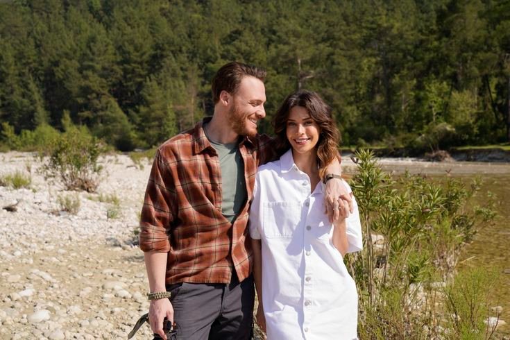 Hanife287's tweet photo. Happy birthday partner, I hope we get a new partner photo from you today

#HappyBirthdayKeremBürsin https://t.co/TAsp7znz6a