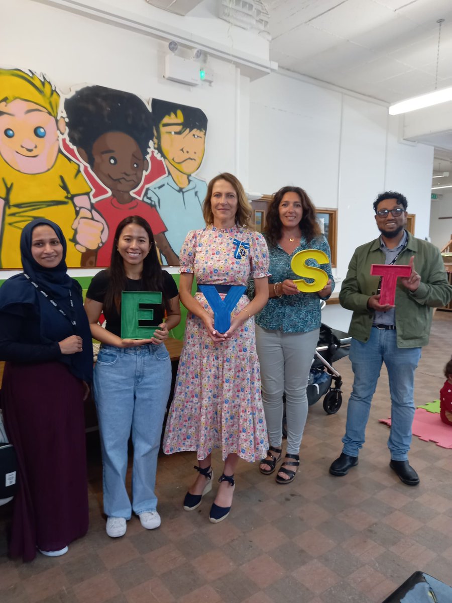 We have kick started volunteer week with a very special guest volunteer: Melanie James JP, high Sheriff of West Glamorgan.  Our weekly mother and toddler group really needed the extra set of hands. #eystvolunteers24 #eystSanctuaryhub