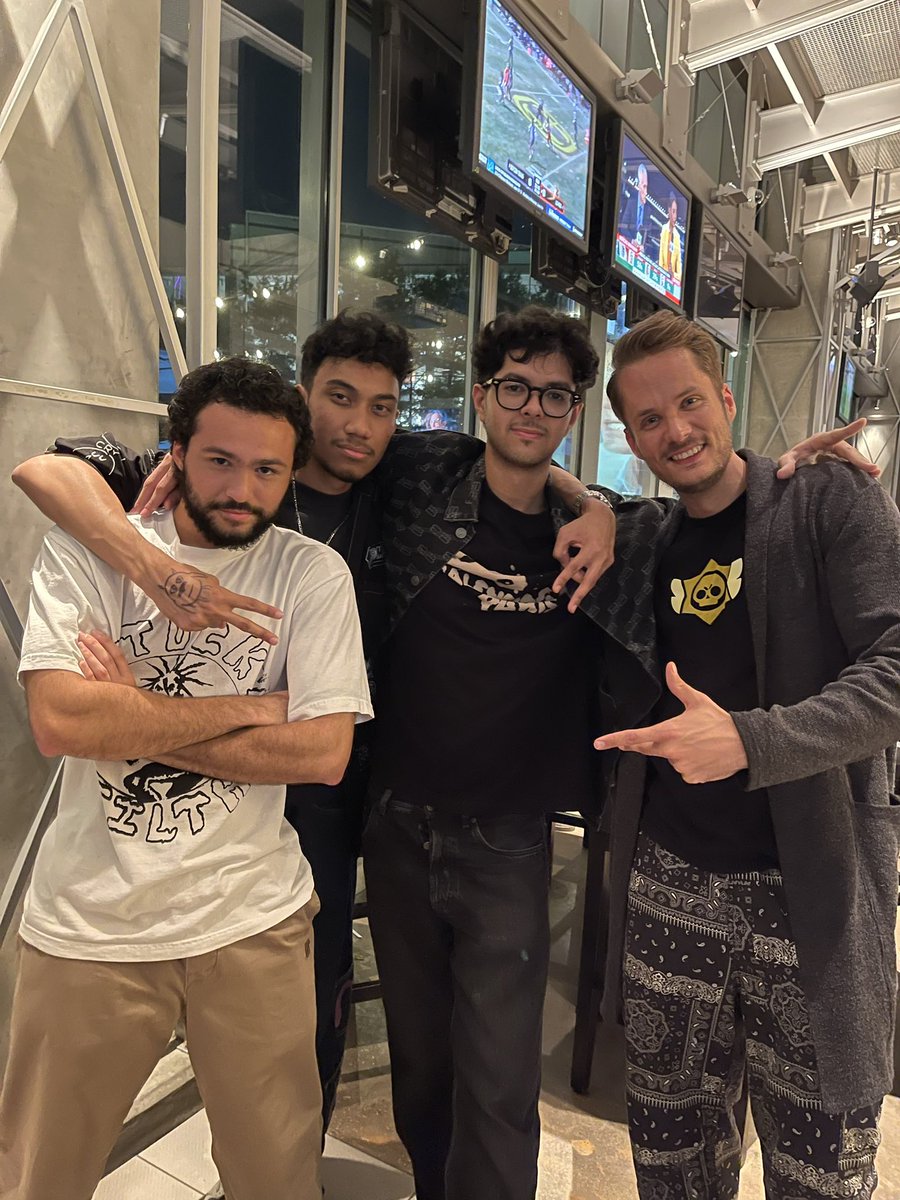 aside from gettin SHIT on dallas was incredibly fun I fw yall heavy and hope to see u guys again