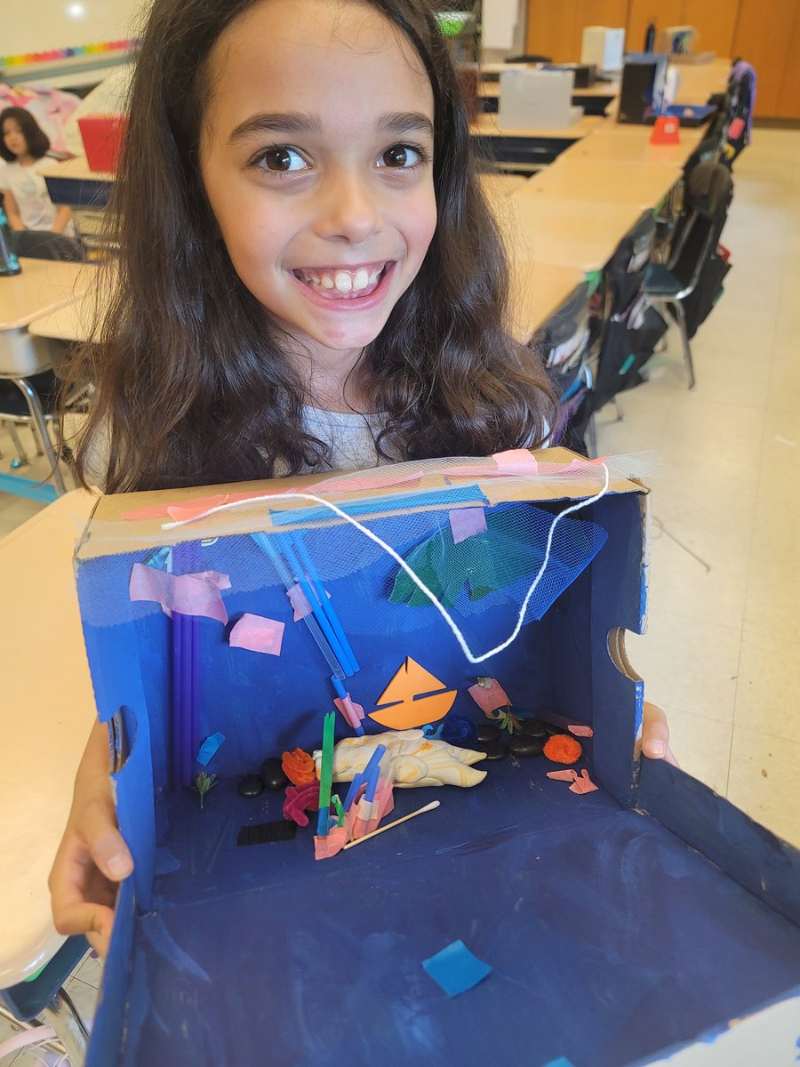 MrsWalkerWES's tweet photo. Some of our AMAZING habits projects! https://t.co/YNdI7OKYam
