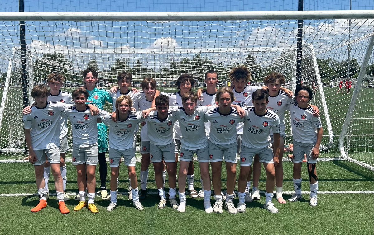 STLDA2009B's tweet photo. Going to semis on Friday!!! What a fun game to watch today! 
Iggy Moyano ⚽️⚽️🅰️
Jack Flores ⚽️⚽️
Maksim Levkovsky 🅰️
Timmy Smith 🅰️
Luke Schuman 🅰️ https://t.co/J9GAongblc