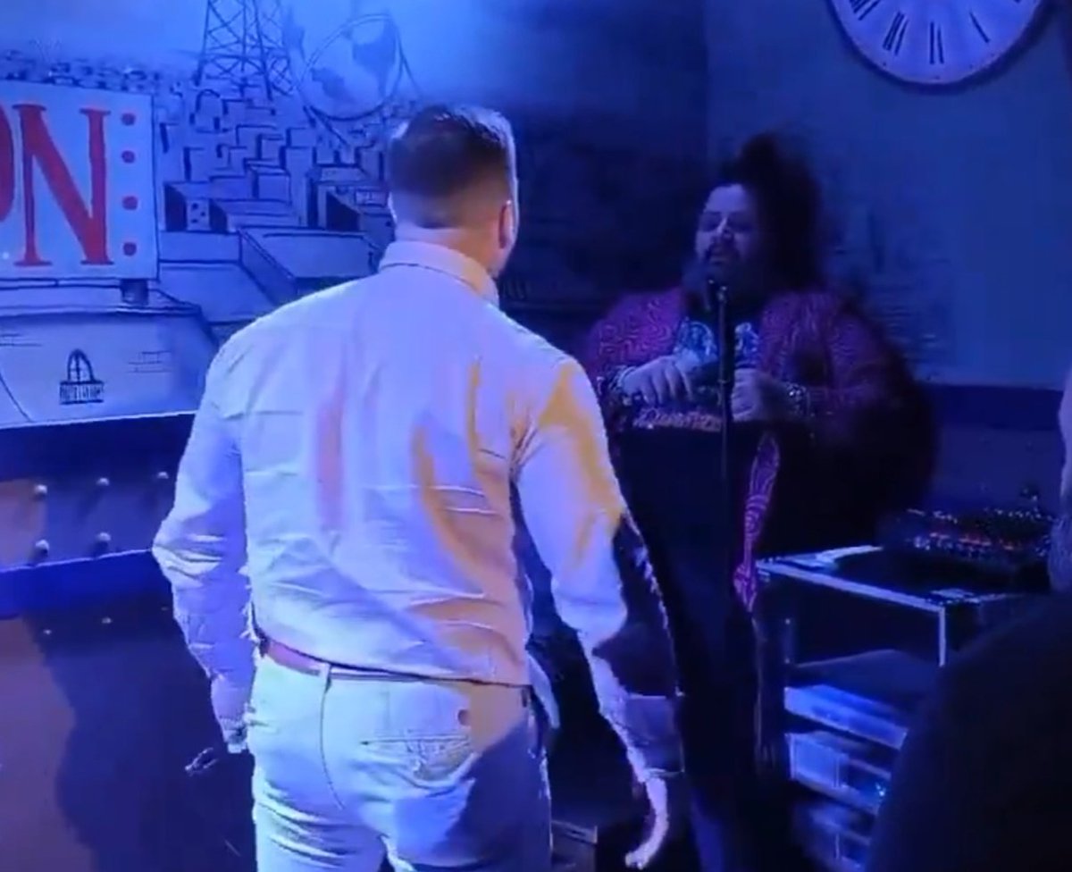 Los niños no se tocan, óleo sobre lienzo. 

<a href="/Albertopugilat/">Alberto Pugilato</a>