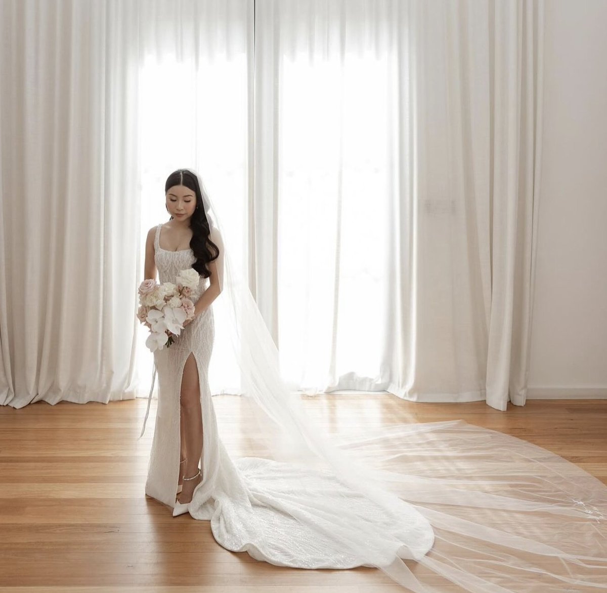 Tarnb66's tweet photo. STYLE
is a way to say
who you are
without having to speak.
STORYTELLING WITH TARN
https://t.co/tmwOHQDxoa
Gold Coast &amp; beyond
Bridal : Euphorie Studios 
#style #thelook #whoyouare #nowords #storytelling #ido #GoldCoast #celebrant https://t.co/wxAI05nbuQ