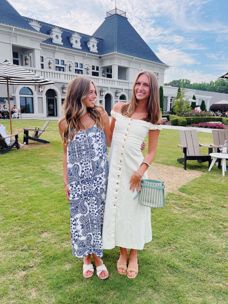 Nicolekatnik's tweet photo. My friends and I had a fabulous weekend during our girls trip! What did everyone do this weekend? #HiggsPR https://t.co/OBHolmn6fb