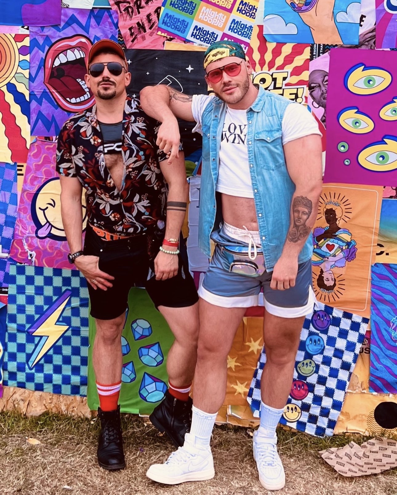 1 pic. When we look out When you look at for you at the us at home right festival. 🎪🌈 after. 👯‍♂️ https://t.co/zfOyITFaIl
