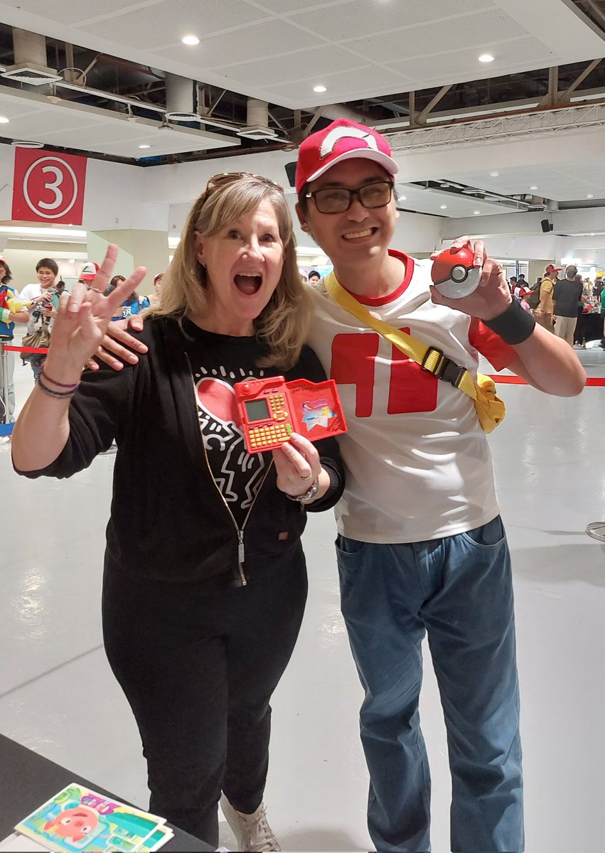 JonarPokemon's tweet photo. @TheVeronicaT @flyPAL @philippines_tpb @PhilippineStar @miniso_ph @MaritesAllen @cap10kirck @smmegamall Hi, Veronica! It was so nice to meet you in person. Truly, it was a dream come true for me. I do hope you'd come back to the Philippines someday! A lot of fans her await for your return. Have a safe trip home!

P.S.
Have you opened my gift for you yet? I hope you liked it! https://t.co/zRUWo6vAhr