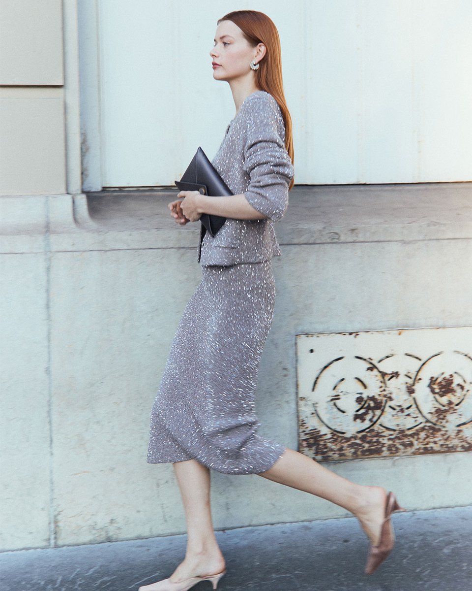 Now Live: Spring Sale

#AltuzarraSS24
altuzarra.com
