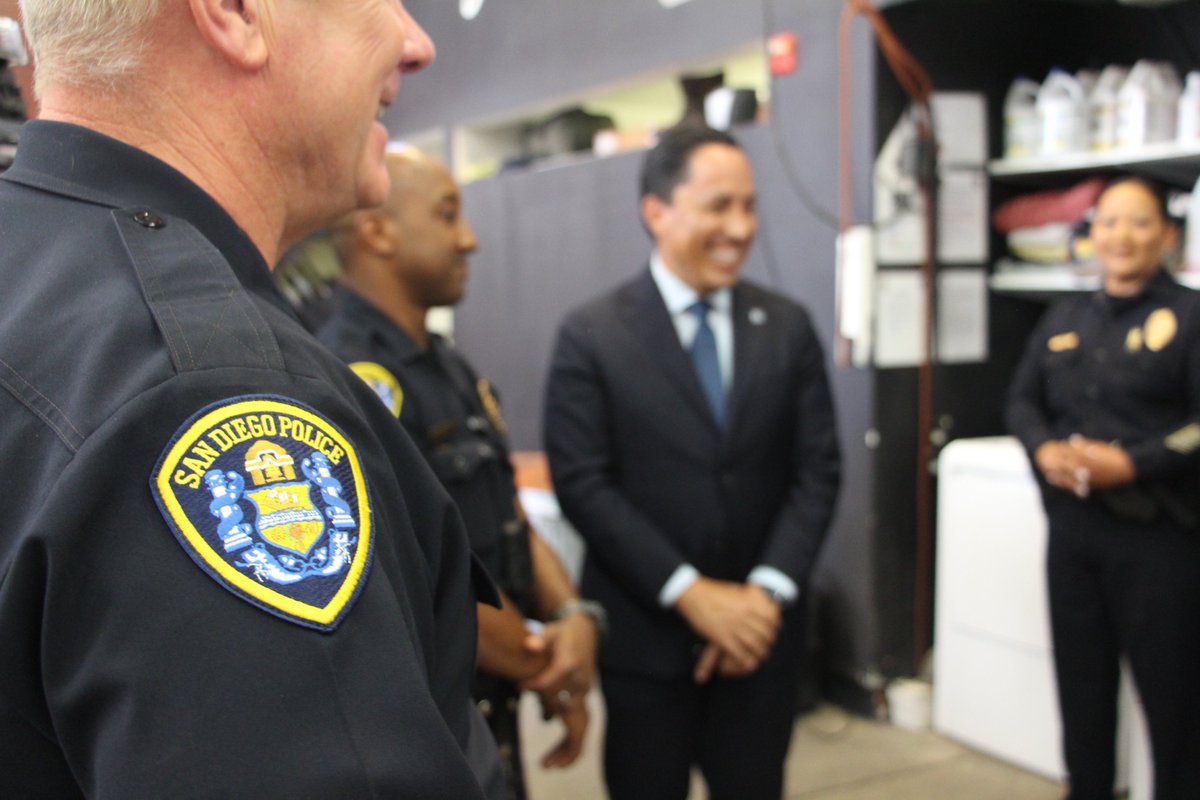 MayorToddGloria's tweet photo. The No. 1 job of government is to keep you safe. As Mayor, I won't jeopardize that. My #ProtectingOurProgress budget funds @SanDiegoPD and @SDFD to provide the necessary public safety services to our residents and ensure we remain one of America’s safest big cities. #ForAllofUs https://t.co/P4AubTnoFc
