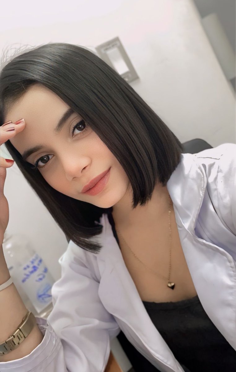 EstefaniOro17's tweet photo. 🌸🌸 https://t.co/xhfDVTpGja