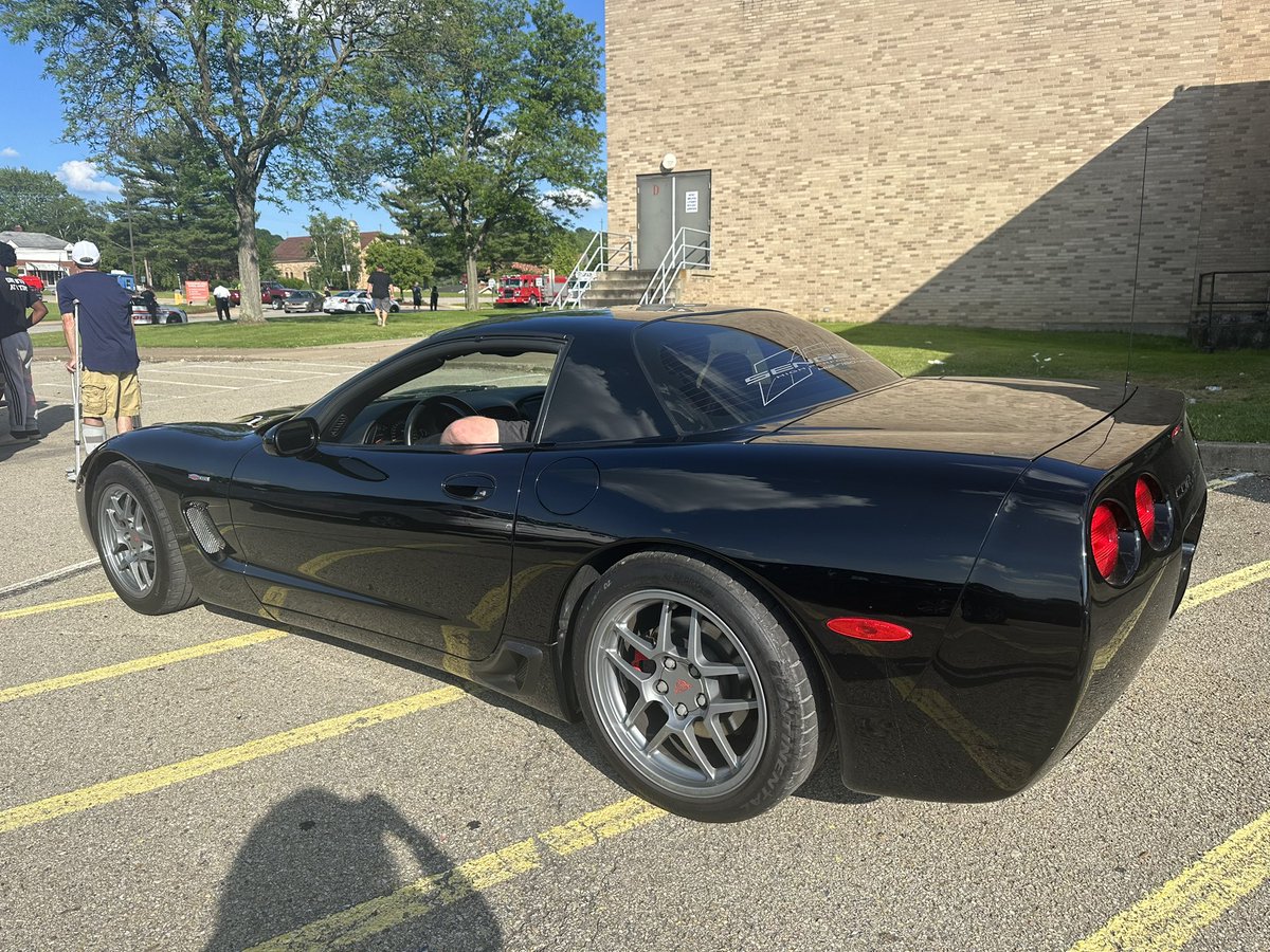 WanzoDr's tweet image. Senior Car Parade #MASD #Classof2024 #CarParade #Togetherwecan