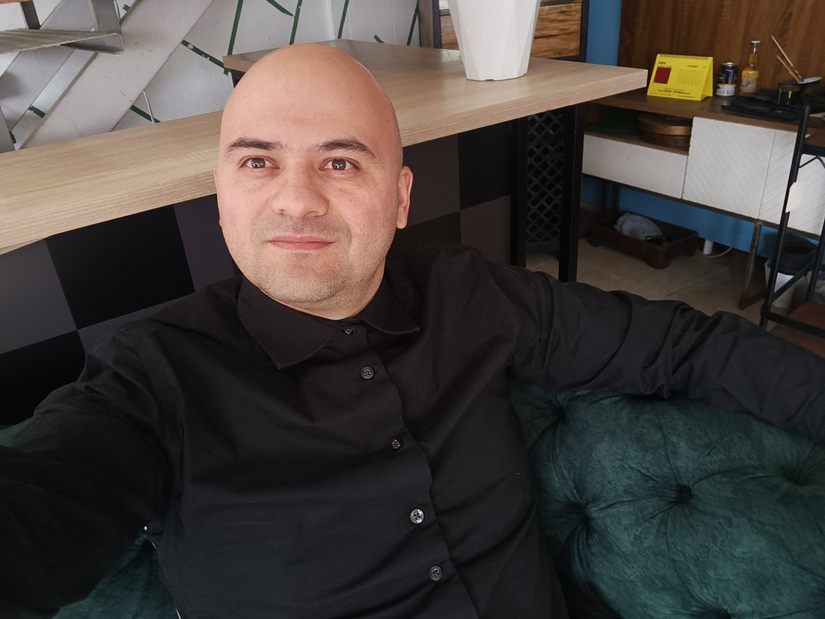 <a href="/ArthurkingDaza/">Arturo Daza</a>  relax 😊