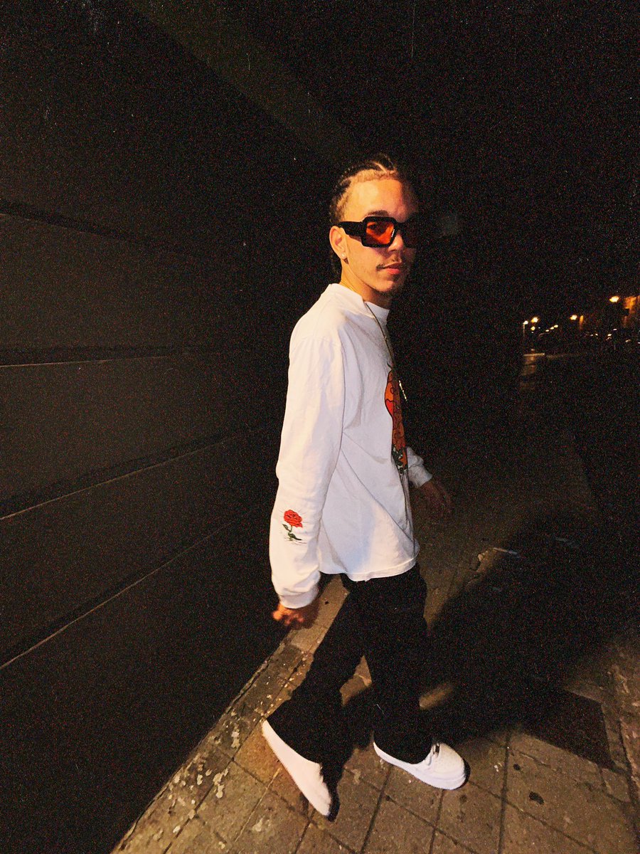 za zad BOY (@lilkxxxvin) / Posts / X