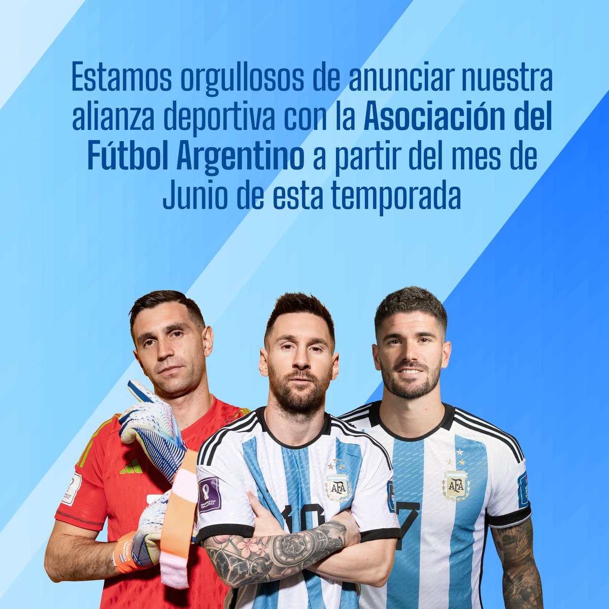 Leonesfutbolc's tweet photo. Estamos felices de anunciarles que la Escuela de la Asociación de Fútbol Argentino 🇦🇷 llega a nuestro país de la mano de Itagüí Leones F.C. 

Ahora tus hijos podrán entrenarse bajo la metodología de juego de los campeones del mundo. ⚽️🏆

Pronto Mayor información... https://t.co/esC3oW42AG