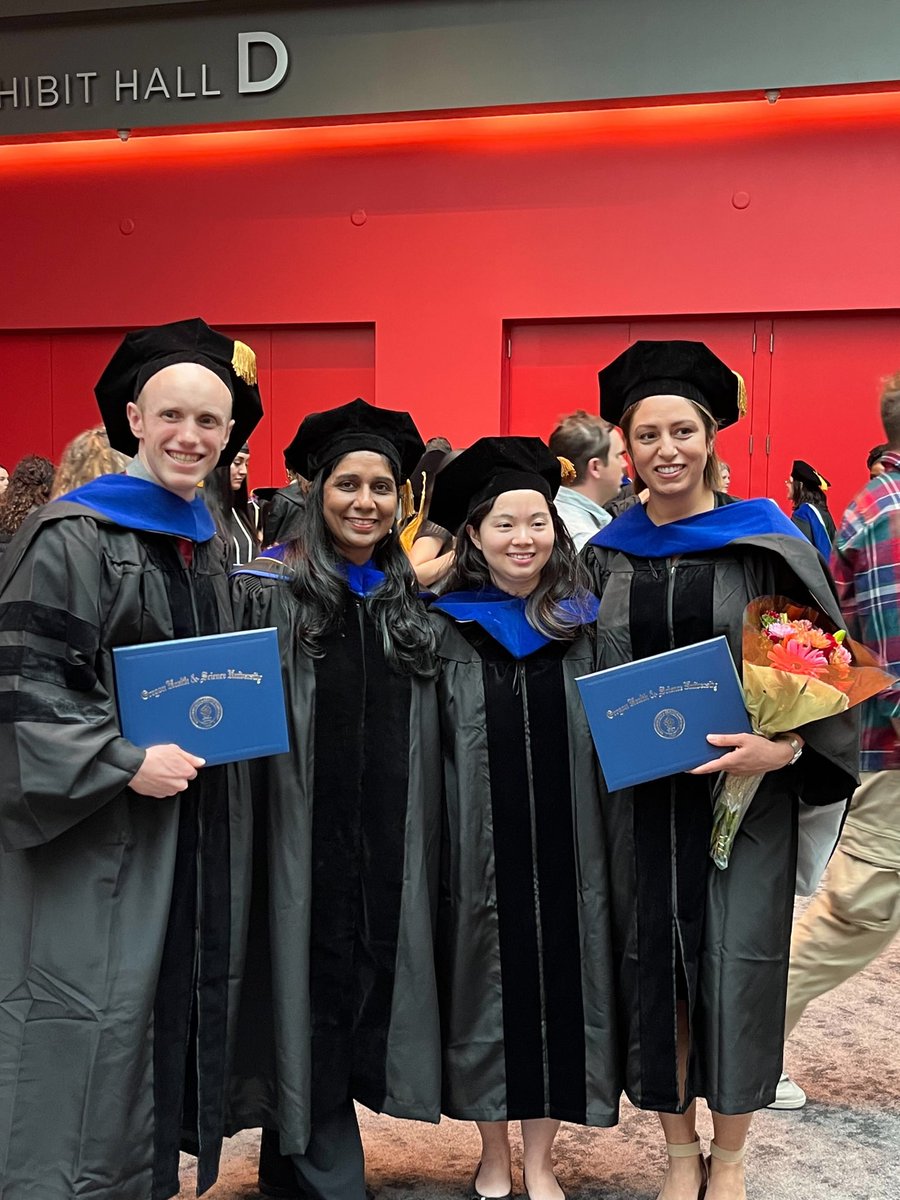 LabAgarwal's tweet image. Yesterday was most exciting &amp;amp; fulfilling day of my entire scientific journey during hooding ceremony of two recent PHD graduates Dr. McClatchy &amp;amp; Dr. Hosseni as well as another student Dr. Lin @hlrgc came over for ceremony who missed it during Covid.@OHSUSOM @OHSUNews @OHSUKnight