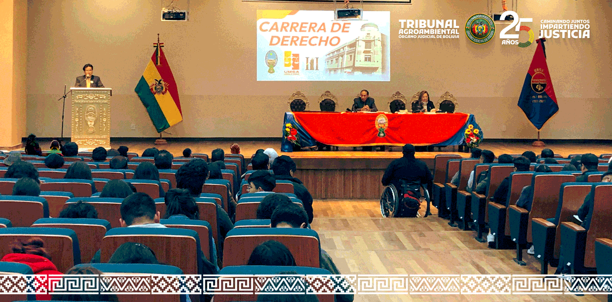 PRESIDENTE DEL TRIBUNAL AGROAMBIENTAL EXPUSO LOS ALCANCES Y BENEFICIOS DE LA PROPUESTA DEL CÓDIGO PROCESAL AGROAMBIENTAL

tribunalagroambiental.bo/2024/06/01/pre…