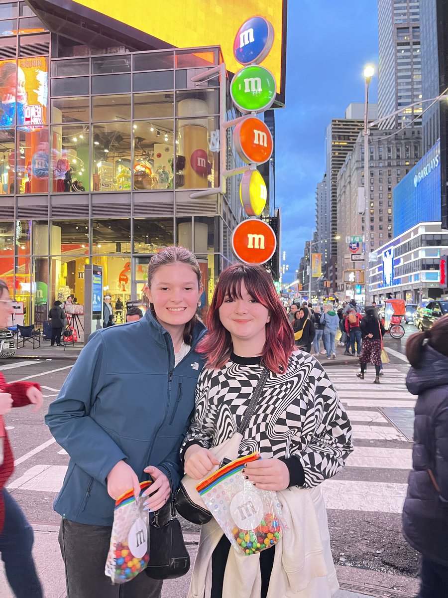 intheolivegroves tweet media