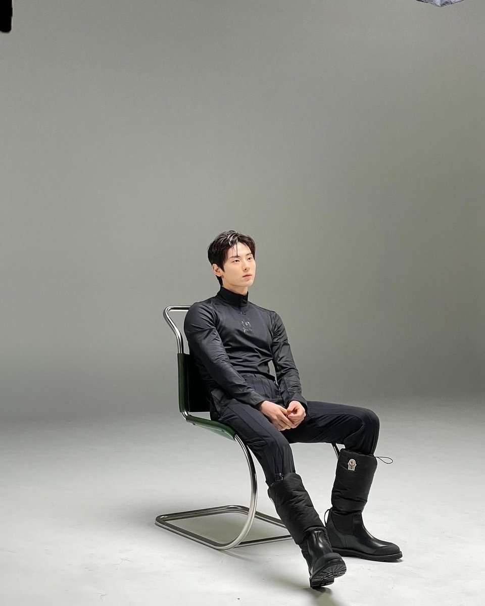 minhyun is so hot for this