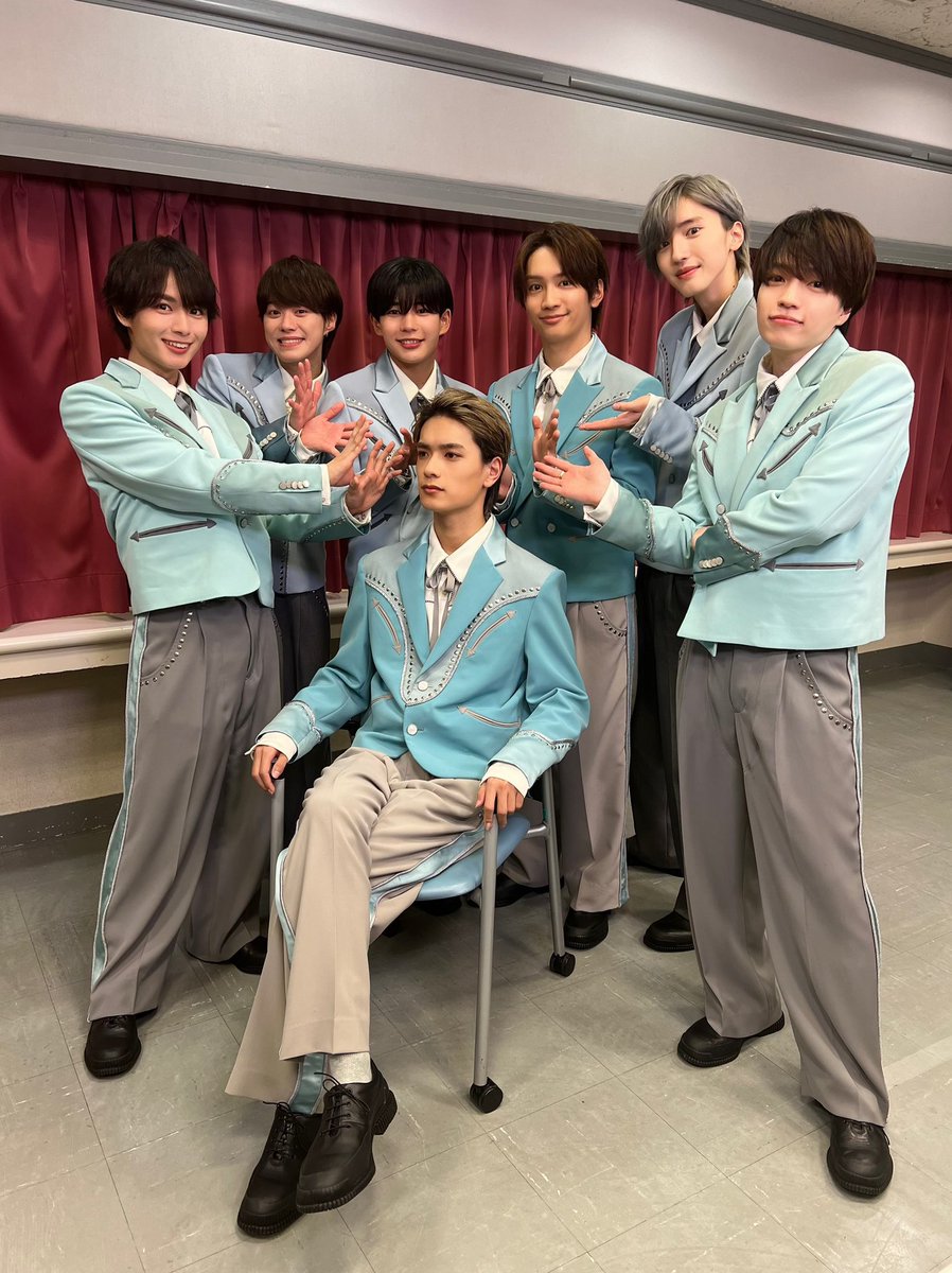 nng_021's tweet photo. みんなビジュ良し。長尾ちゃん赤ちゃんすぎて可愛いありがとう。生きる糧 https://t.co/W6VTrTzm5K