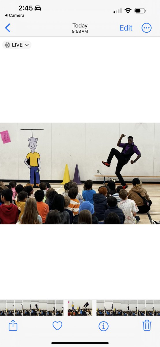 SkwowechElem's tweet photo. An #enjoyable and #uplifting morning with Abraham from #TheNedShow as he shared the NED message encouraging everyone to be #Champions at school and everywhere 💙💚 @newwestschools @thenedshows. https://t.co/yRXcIWhJx7