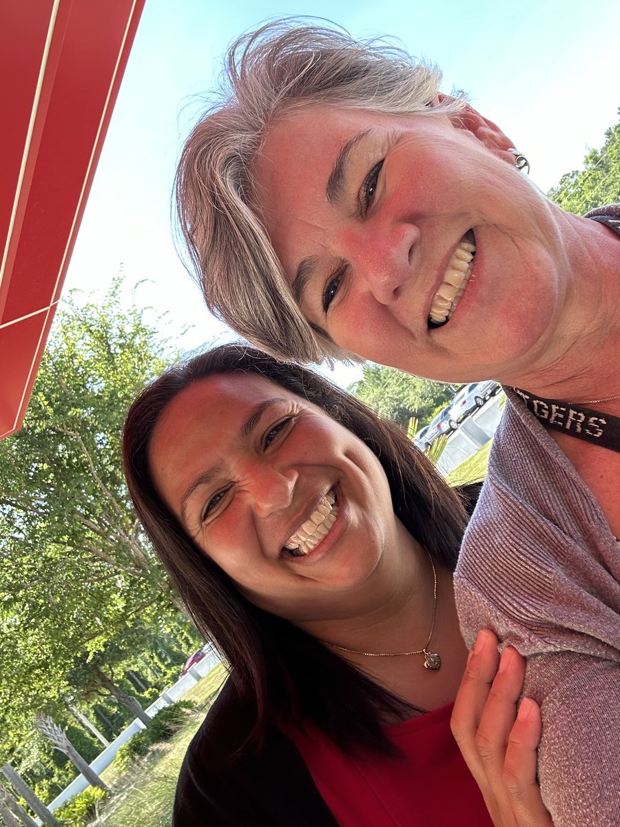 Grace Kellermeier (@gkellermeier) on Twitter photo I am thrilled to announce that Dra. Angélica Pereles-Coleman has accepted the World Languages curriculum leader positio ! She brings a breadth of K-12 Spanish instructional experiences from 3 VCS schools. ¡Felicidades, Angélica! 🥳❤️🌎 #vcswl
<a href="/DraPC26/">Dr. Angelica Pereles-Coleman</a> I am thrilled to announce that Dra. Angélica Pereles-Coleman has accepted the World Languages curriculum leader positio ! She brings a breadth of K-12 Spanish instructional experiences from 3 VCS schools. ¡Felicidades, Angélica! 🥳❤️🌎 #vcswl
<a href="/DraPC26/">Dr. Angelica Pereles-Coleman</a>