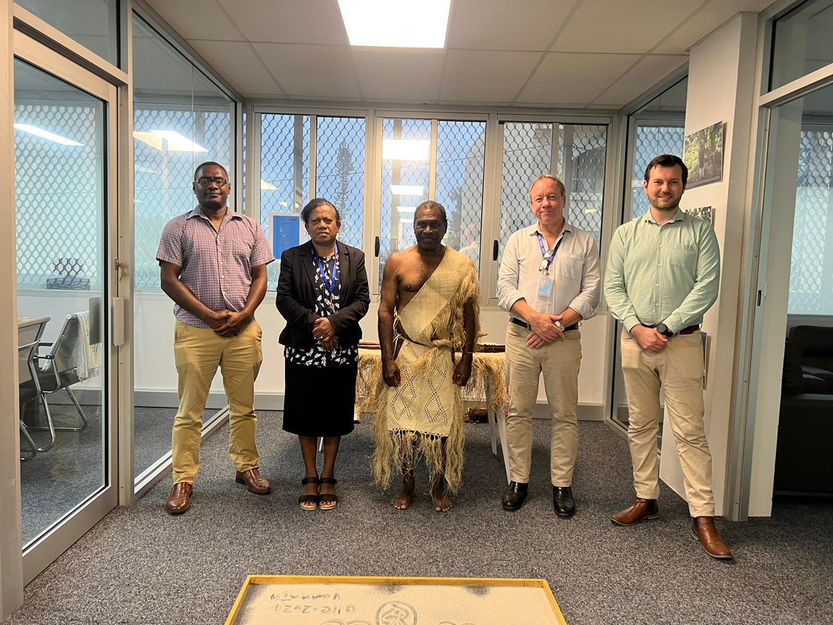 CarlAdams0's tweet photo. 2/2 We look forward to working together with the people of #Vanuatu to further our mission of promoting safe and orderly migration. Stay tuned for more updates on our projects and initiatives in Vanuatu! 🌟@UNmigration #IOMVanuatu #Collaboration #VanuatuDevelopment https://t.co/VSXIgWKOVo