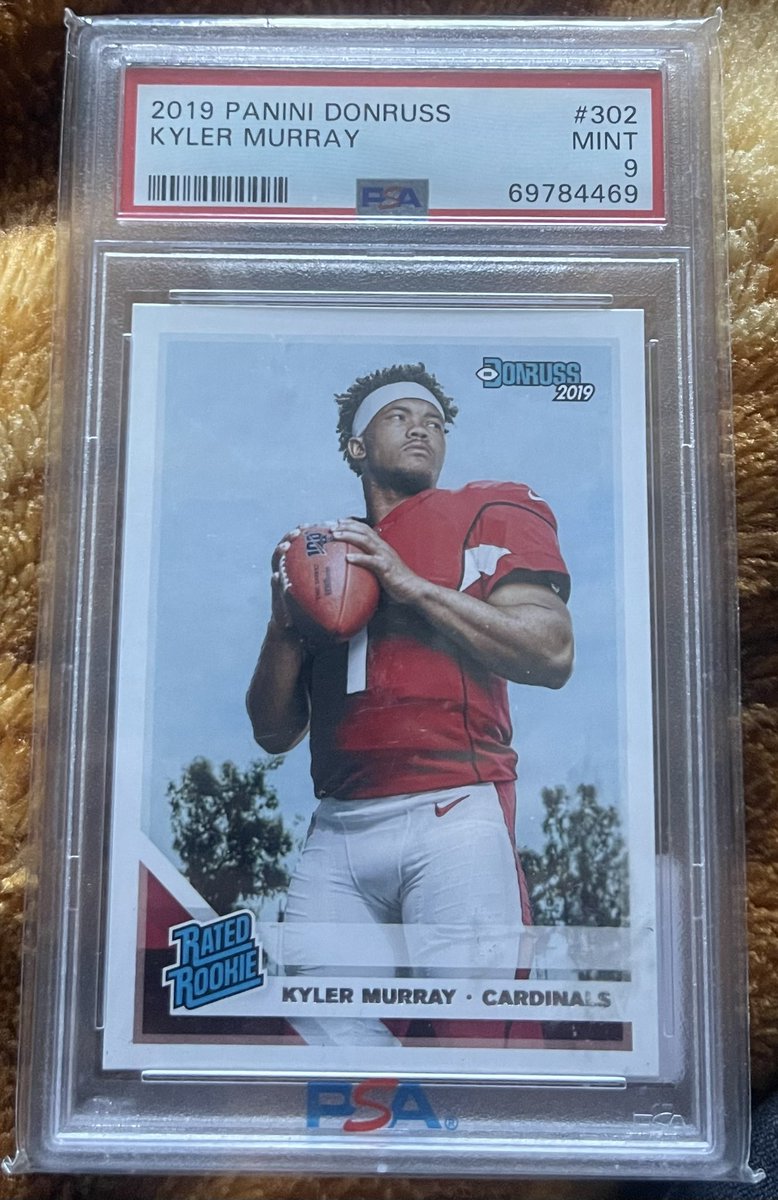 Getting into the Card game on the right foot. My first Collectors card and I couldn’t be happier. Gotta get this signed now <a href="/K1/">Kyler Murray</a> #birdgang