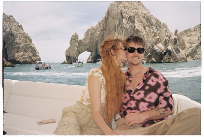 Watch Jak Knife 🔪's leaked NSFW photo on TwXstars