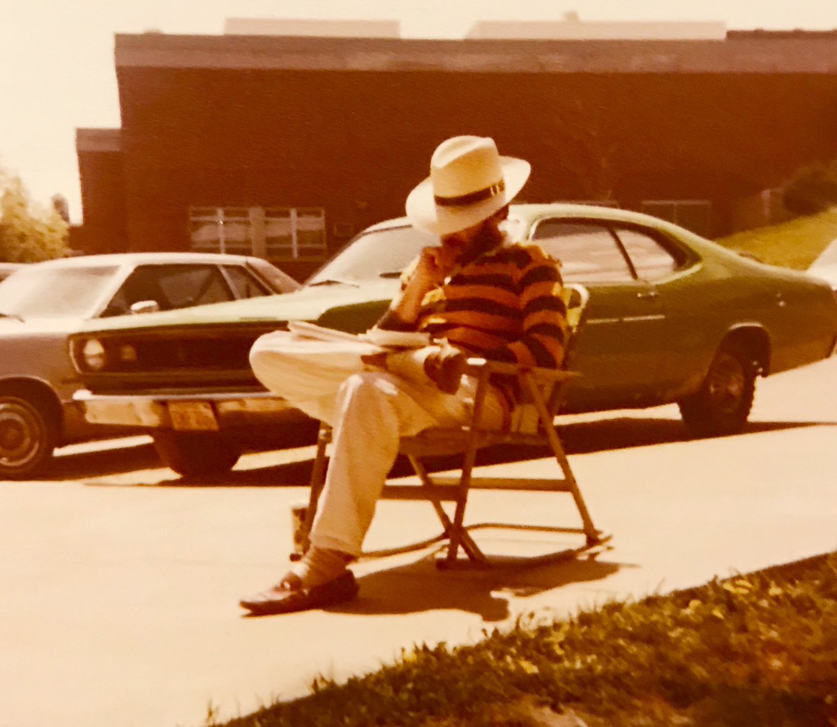 crgkoko's tweet photo. @GuyDealership I miss my 1970’s era lime green Plymouth Duster. No seat belt, bench seat , spin out in the ice and end up next to the passenger window https://t.co/5cEVKrVdhj