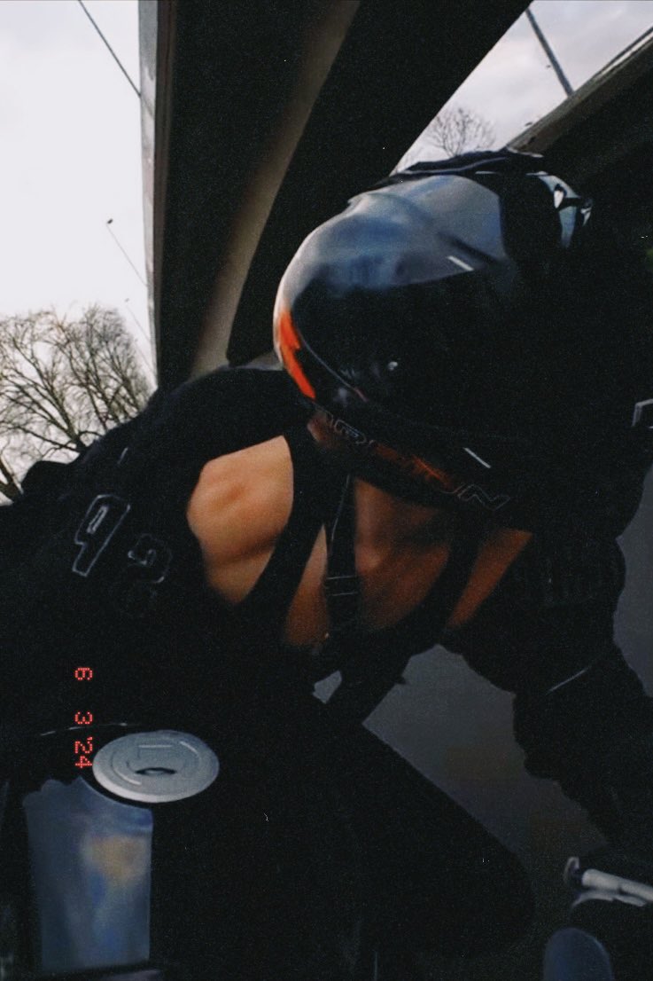 灯永不红, 风常新 always happy on the streets