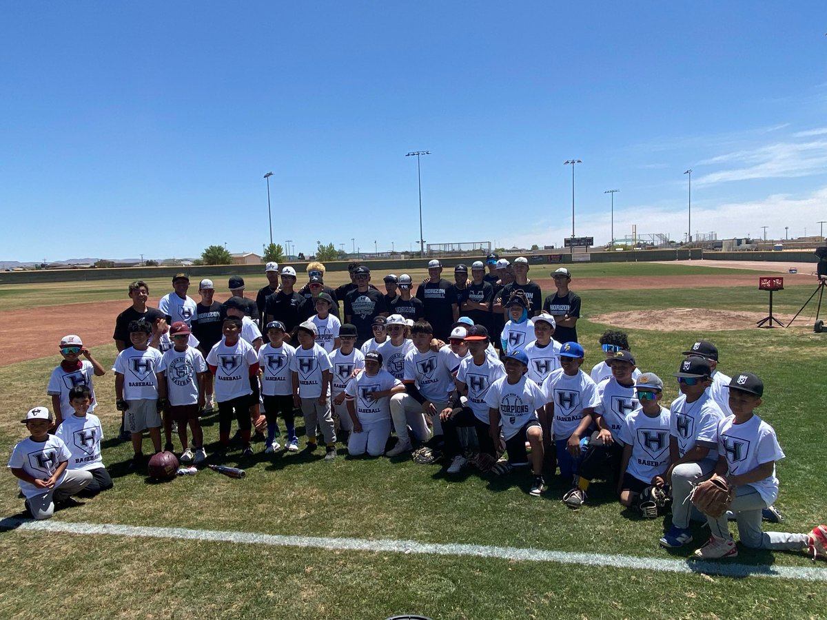 ScorpionsBase's tweet image. Great start to the summer as we held our annual baseball camp! Thank you to all the campers who participated! #ReptheH #Scorpionstrong @ClintISD