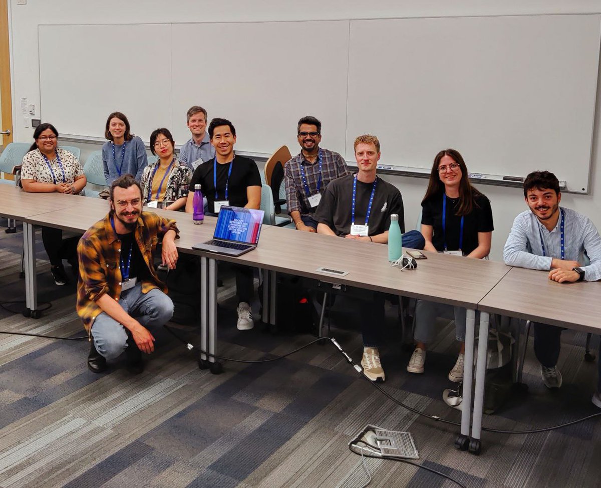 NO CAPS 🚫🧢 just finished <a href="/icwsm/">ICWSM</a>!

I'm grateful for all the food for thoughts we gave each other! Big thanks to who participated (very actively!)&amp; to our keynote <a href="/sustaintheconvo/">Hanna E. Morris, Ph.D.</a>

Hope our conversation will help other computational social scientists who care about climate action