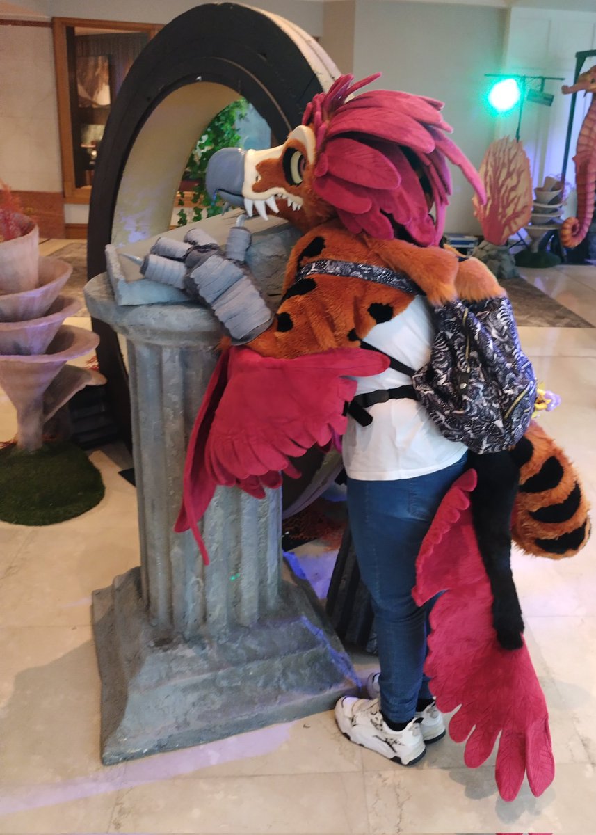 My Crab! No Touchy!

#cfz #cfz2024 #confuz #confuzzled
