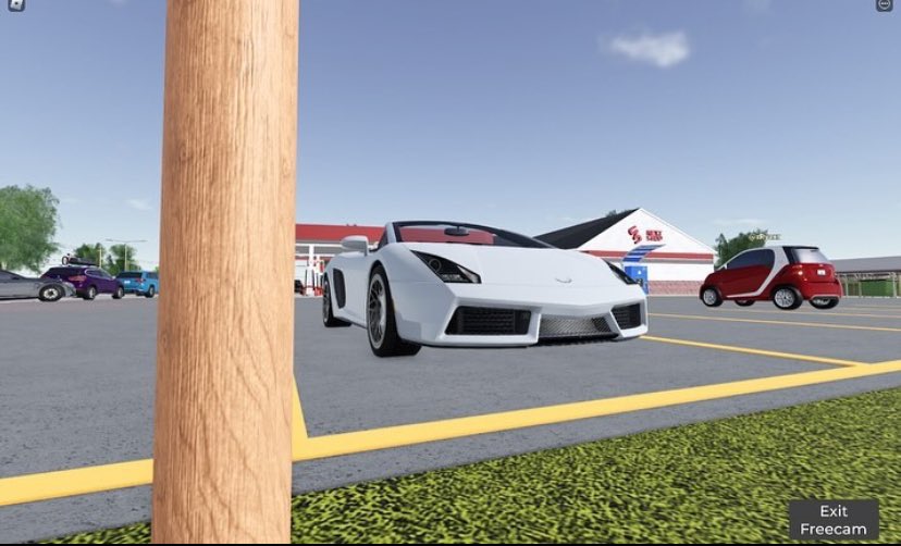 Unreleased fictionalized Lamborghini Gallardo (Convertible Version) has been spotted in Kadeville 
#GreenvilleV1