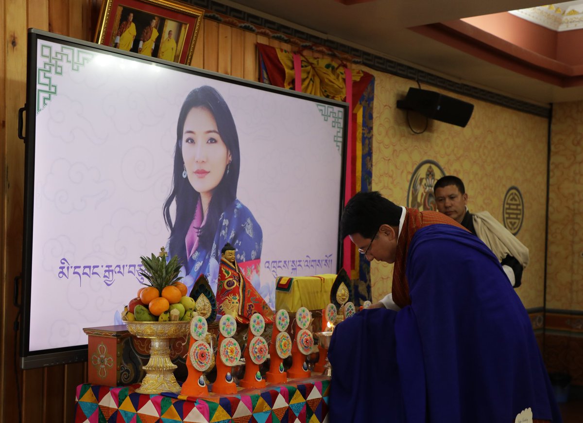 NCBBhutan's tweet photo. To commemorate the auspicious occasion of Her Majesty The Gyaltsuen’s 34th Birth Anniversary, the Deputy Chairperson, Members, and secretariat staff offered butter lamps and prayers for Her Majesty's continued good health, happiness, and long life this morning. https://t.co/9zZI40vWIe