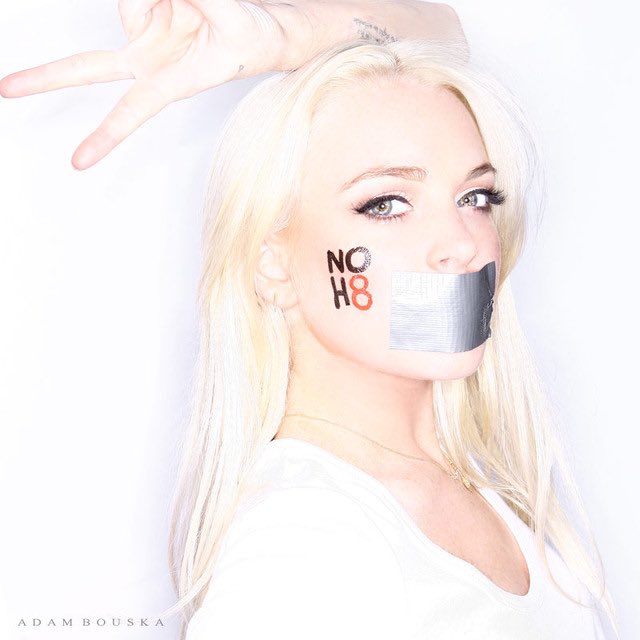 TonyWouldNever's tweet photo. @gagasyuyi Christina Aguilera for Rolling Stone, shot by Albert Watson. Tupac Shakur, shot by David LaChapelle. Lindsay Lohan for the NOH8 celebrity campaign, shot by Adam Bouska. Marilyn Monroe, shot by Sam Shaw https://t.co/Phm4SCh62r