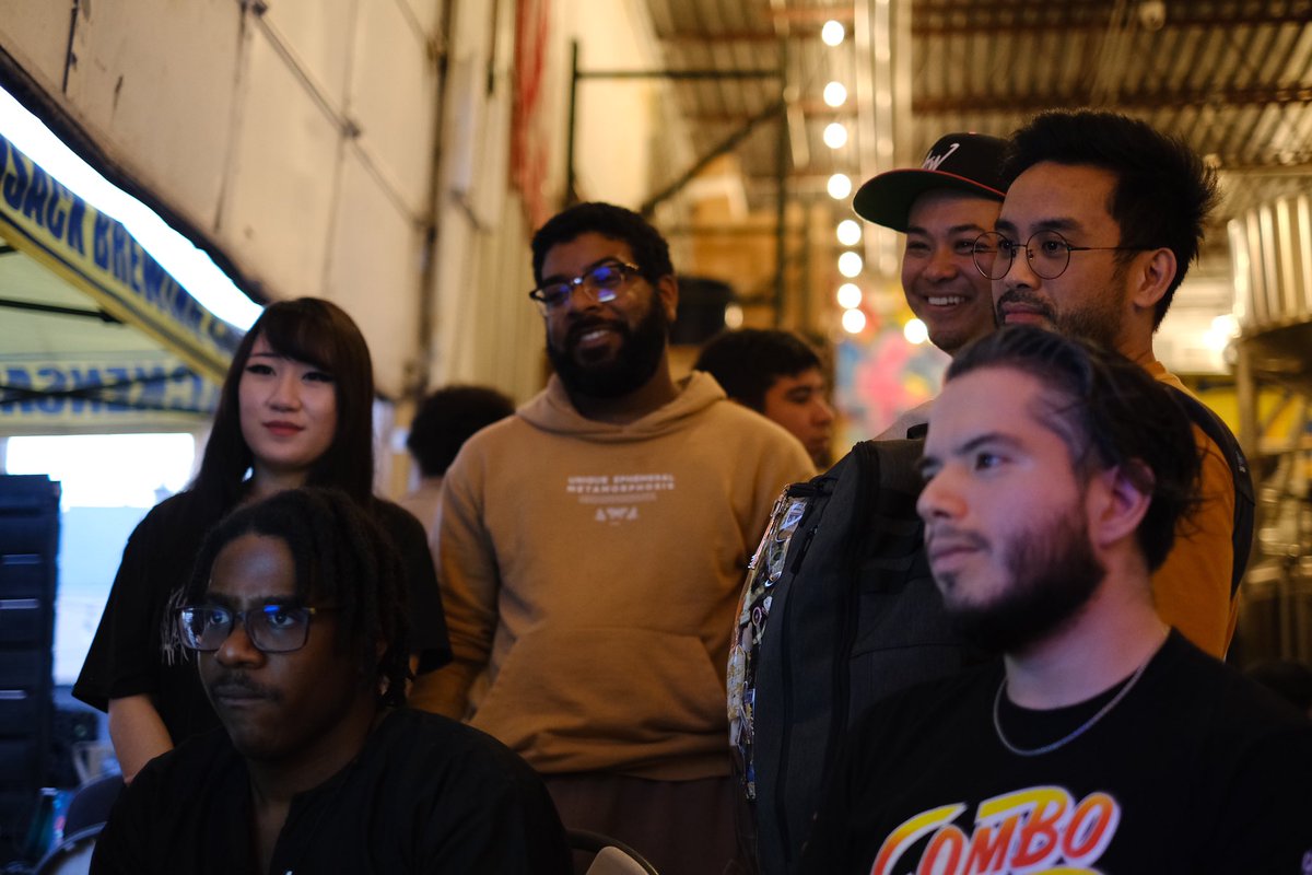 XiBassiX's tweet photo. Beers and Beatdowns.
#RivalFools with the homies.
📷: @Mantacore19 https://t.co/MK6VbqWFAG