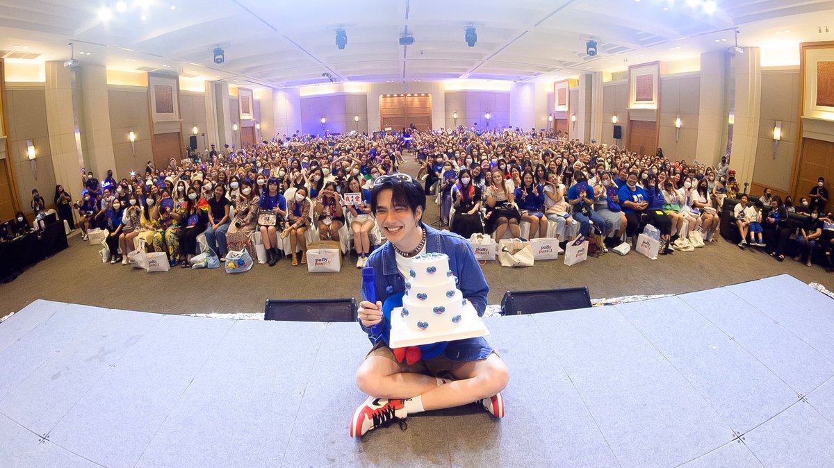 builddaily_'s tweet photo. DJ JKP OFFICIALLY 30
#บิว30ปีหืมมมเอาเรื่อง
@JakeB4rever
     
                29th                    ♡                     30th https://t.co/CUEGZhtVQm