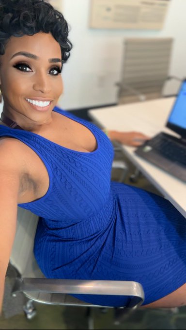 Hey Twitter&hellip; I missed yall ❤️ https://t.co/N0NJR4D5Jk