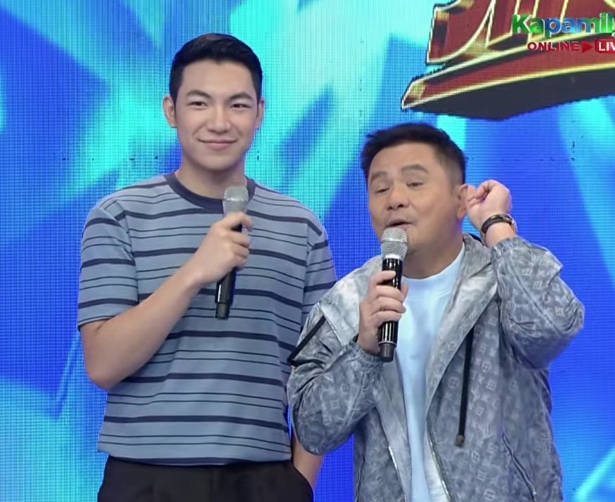 CarlosMiguel652's tweet photo. Fresh ni Darren grabe! Amoy baby powder at baby cologne!

#DARREN @Espanto2001
#ShowtimeJuneKaMasaya https://t.co/OGs9MAyxsG