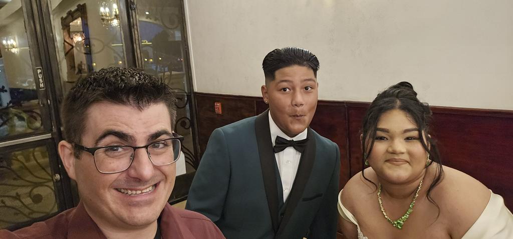 Michael H tweet media