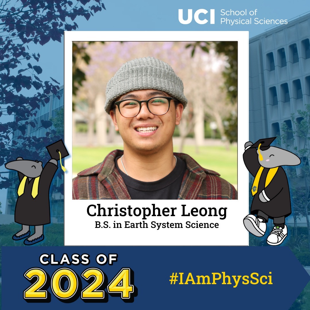 uciess's tweet image. #IamPhysSci Christopher Leong, B.S. in Earth System Science 🎓
Christopher fed his adventurous spirit and passion for the environment in the UC Irvine  ESS by researching arctic hedges and their unique response to warming conditions at a remote Alaska field station.